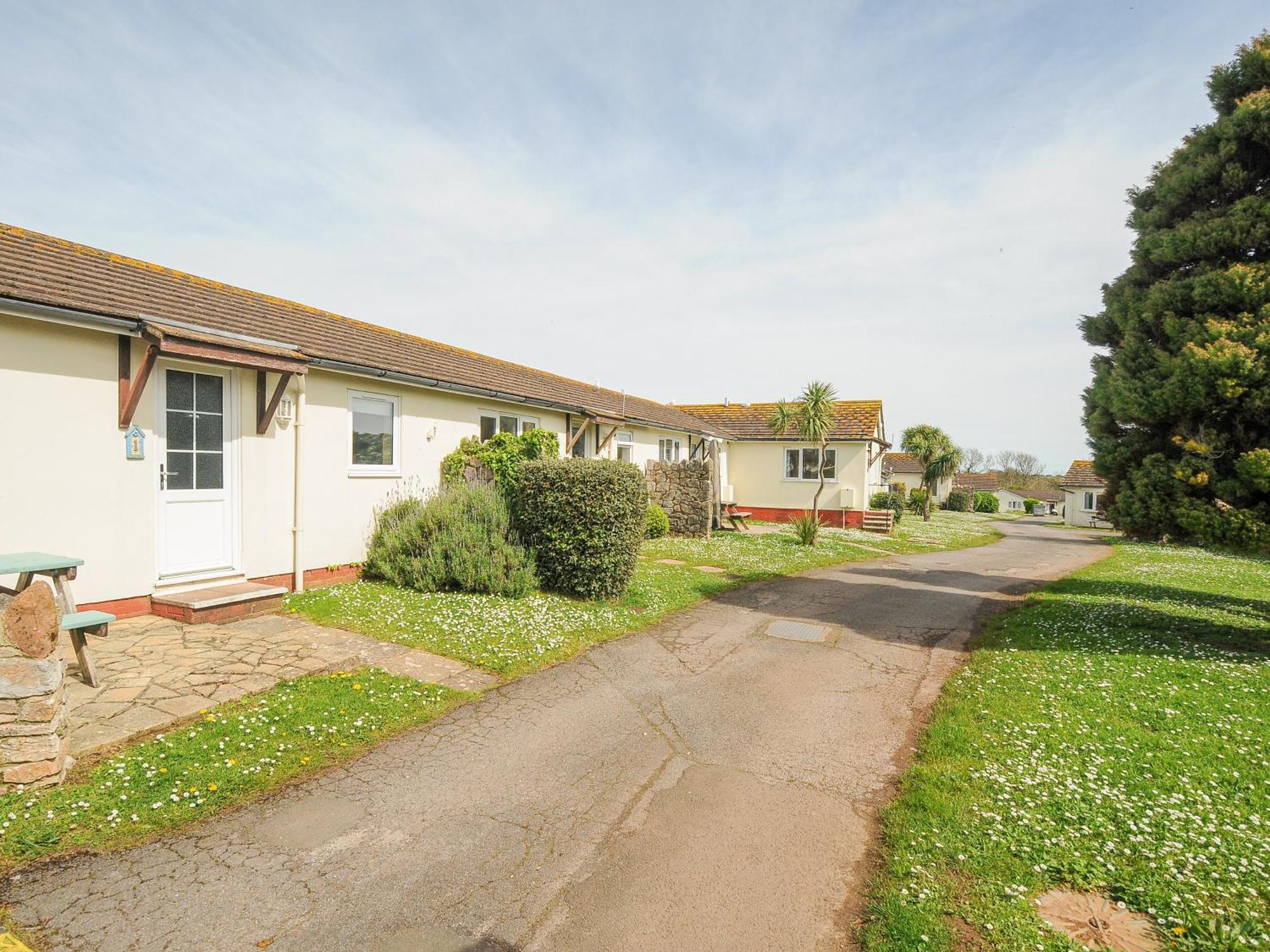 Tb Chalet T37 At Landscove Holiday Park Brixham Dış mekan fotoğraf